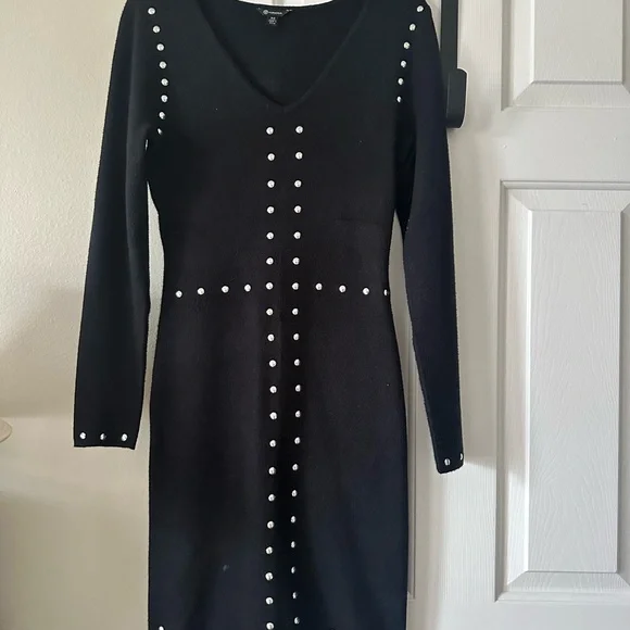 VERSONA Sweater dress XS Black V Neck Long sleeve very soft w/o ribbing NWOT - Picture 2 of 13